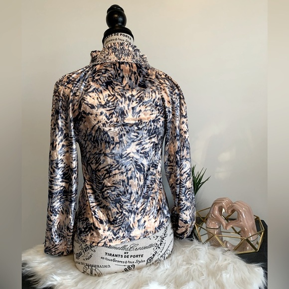 FREE PEOPLE Velvet Top - Picture 5 of 5